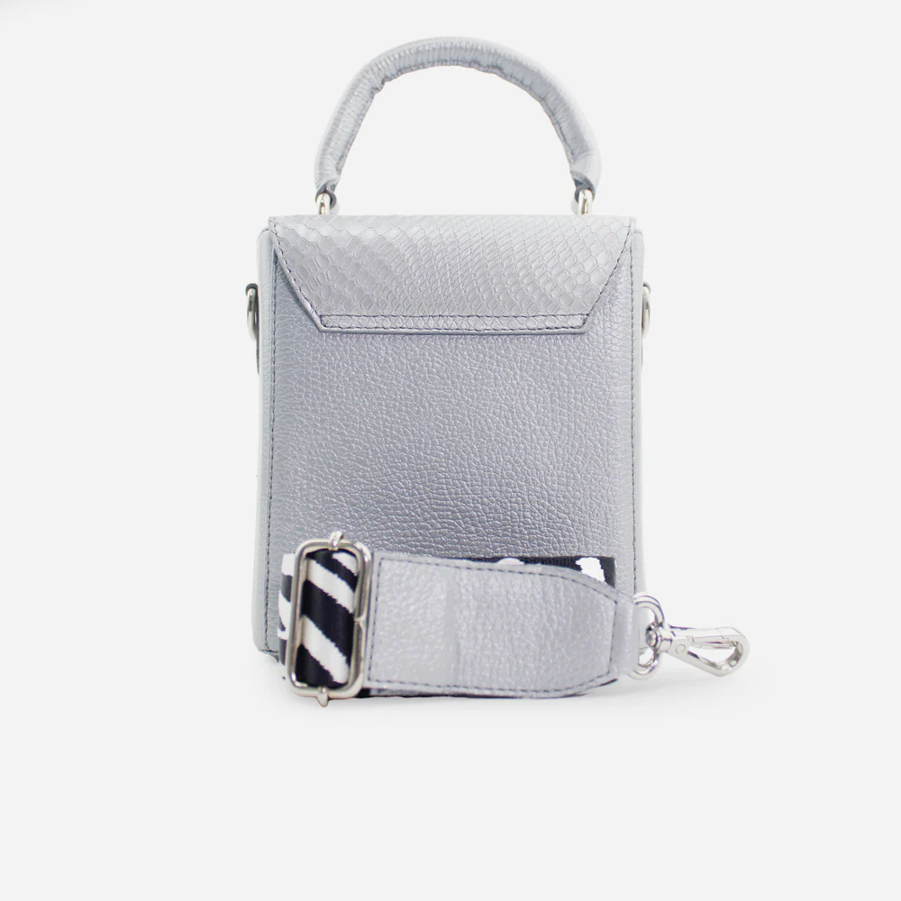 Bolso manos libres dalia de cuero para mujer - Plata - Image 3