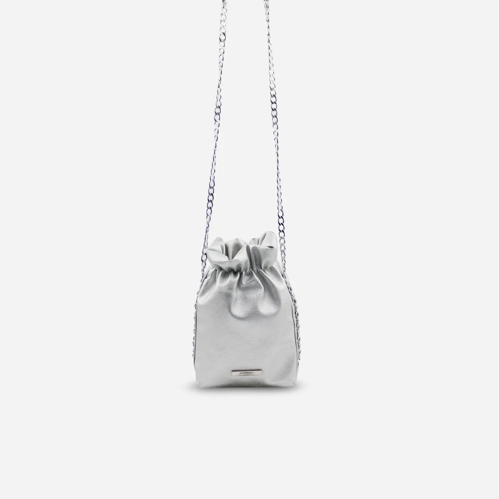 Bolso manos libres siena de cuero para mujer - Plata - Image 4