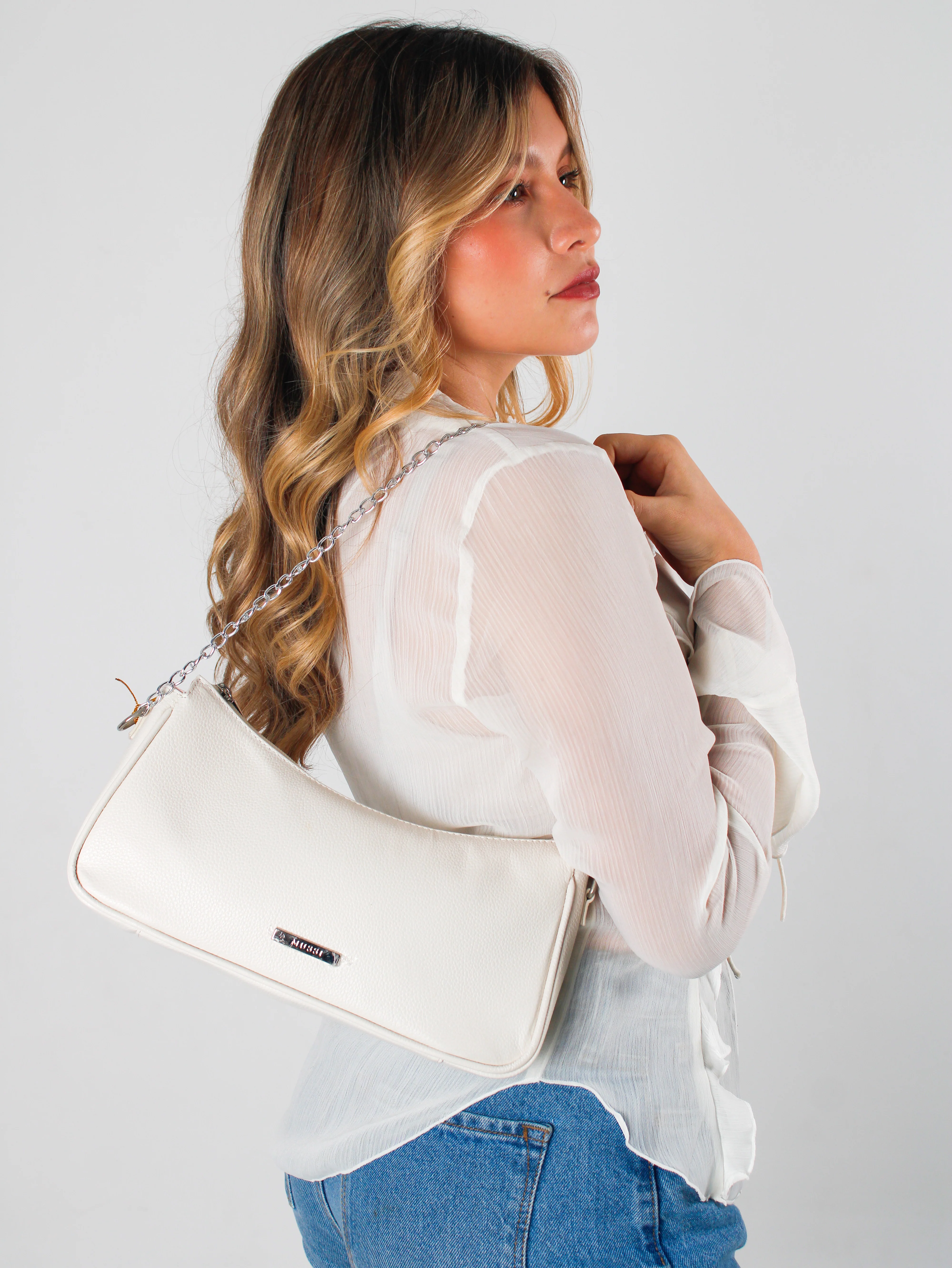 Bolso manos libres stirling de cuero para mujer - Hueso - Image 5