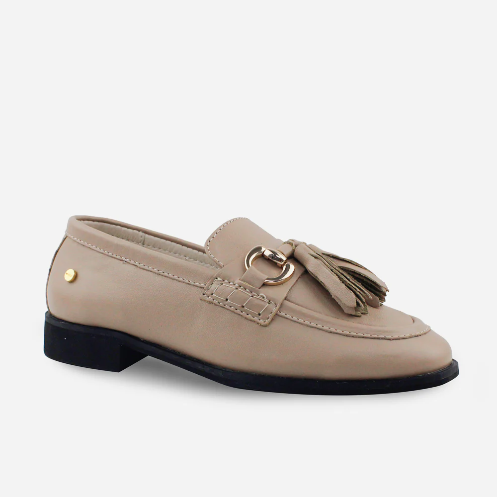 Mocasin plano gardenia de cuero para mujer - Taupe - Image 2