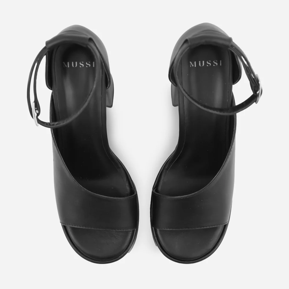 Sandalia tacon plataforma alya de cuero para mujer - Negro - Image 4